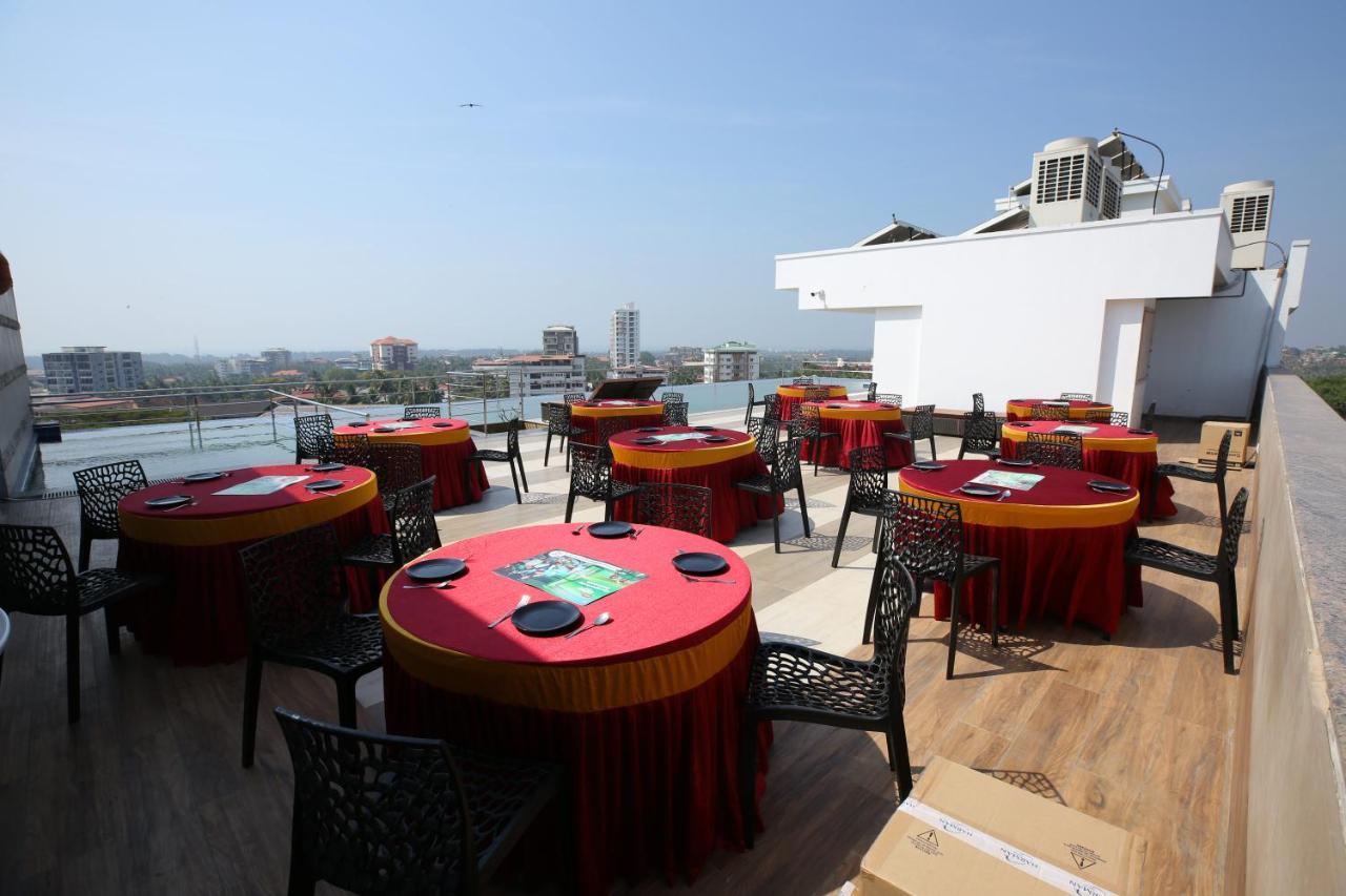 Hotel The Sea View, Mangalore Extérieur photo