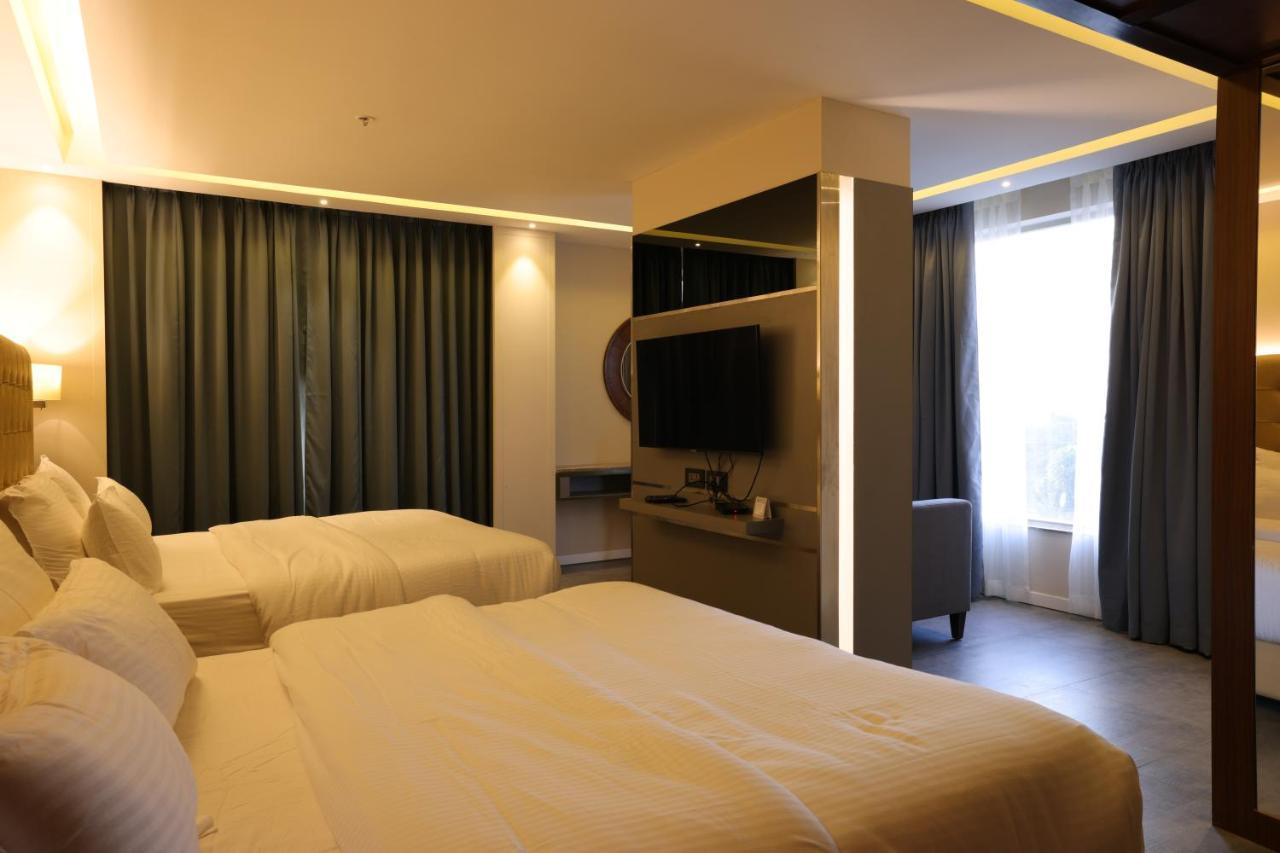 Hotel The Sea View, Mangalore Extérieur photo