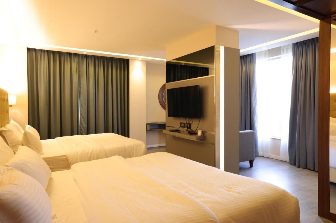 Hotel The Sea View, Mangalore Extérieur photo